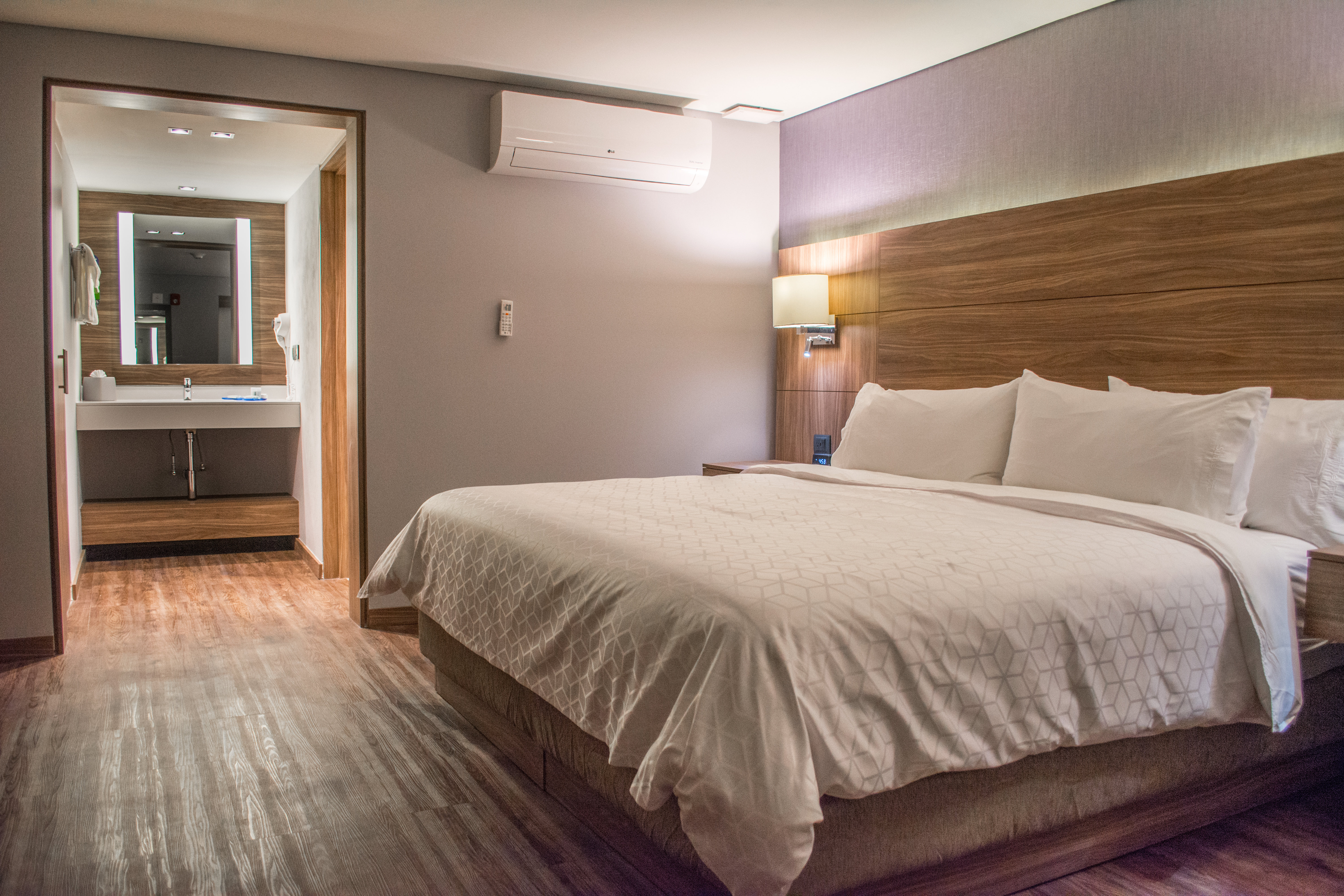holiday inn express morelia by ihg