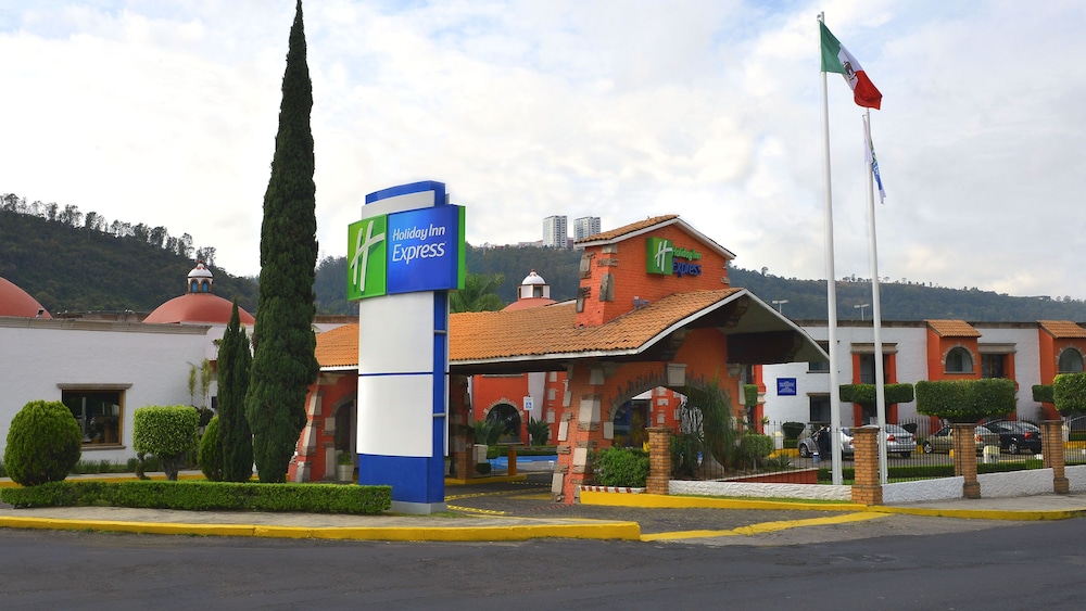 holiday inn express morelia by ihg