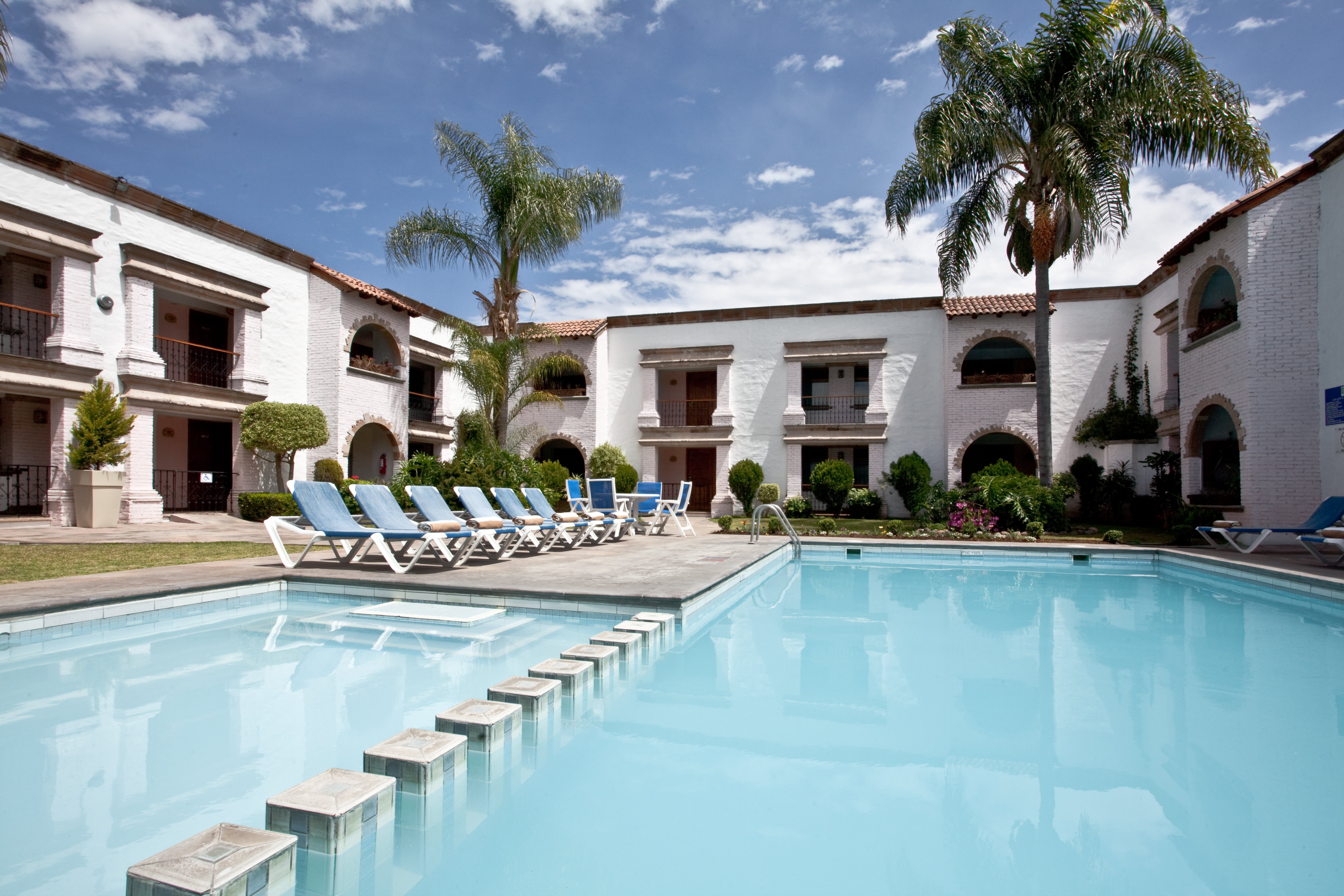 holiday inn express morelia by ihg