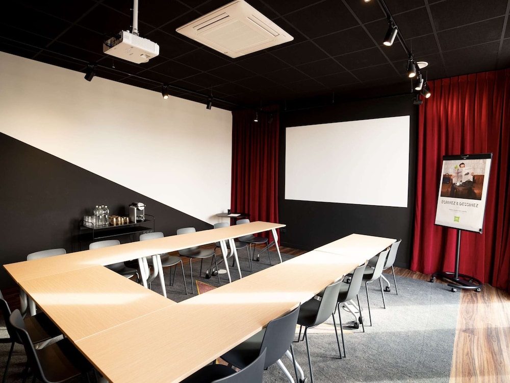 ibis styles lens centre gare opening apr 2022