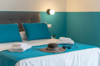 sorrento colorsandsuites