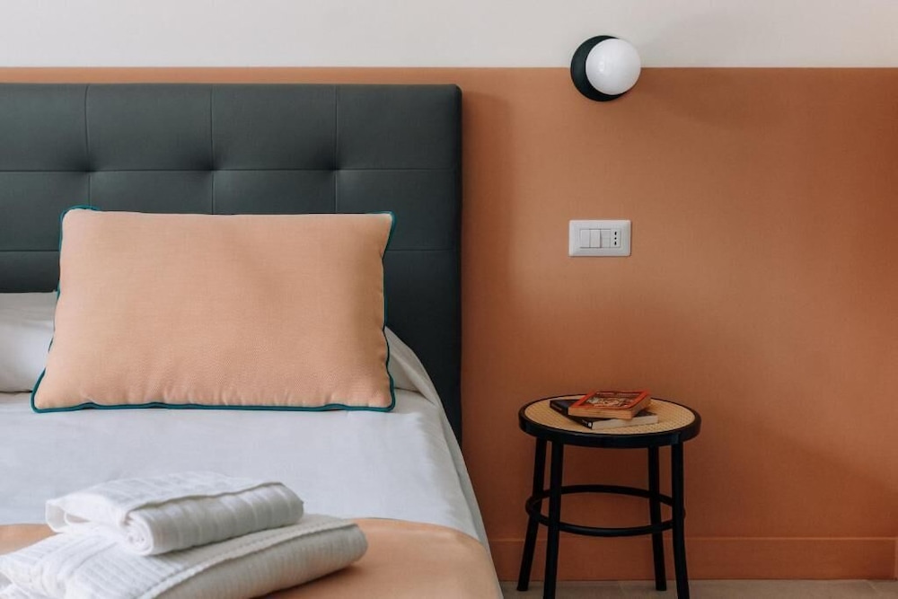 sorrento colorsandsuites