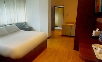 hotel aruni ancol