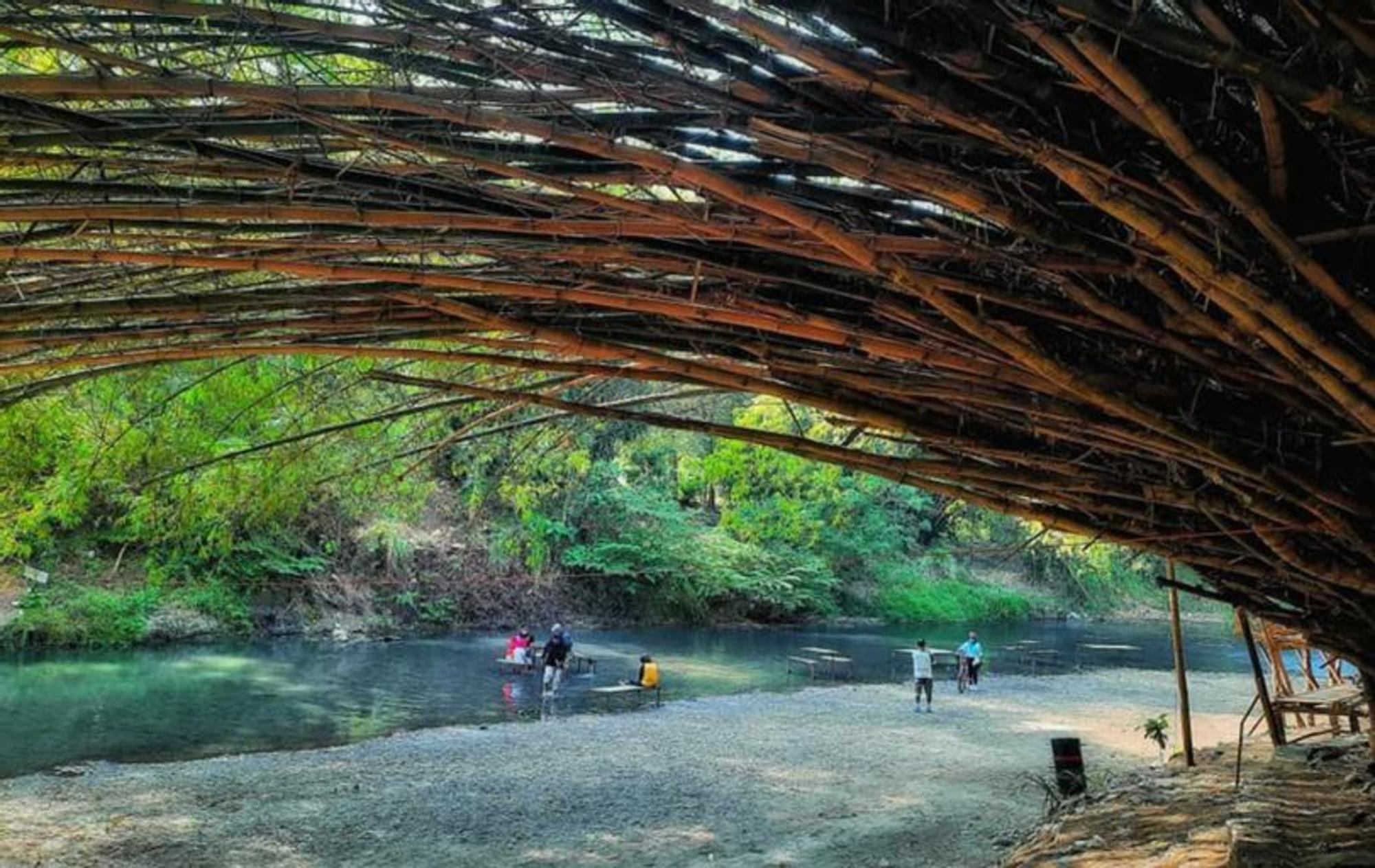 Pasar Kebon Empring Camping Ground,,1 star