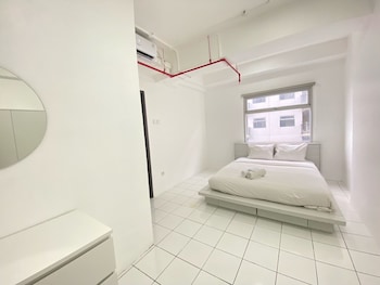 Spacious 1Br At Grand Asia Afrika,,0 star