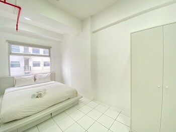 Spacious 1Br At Grand Asia Afrika,,0 star