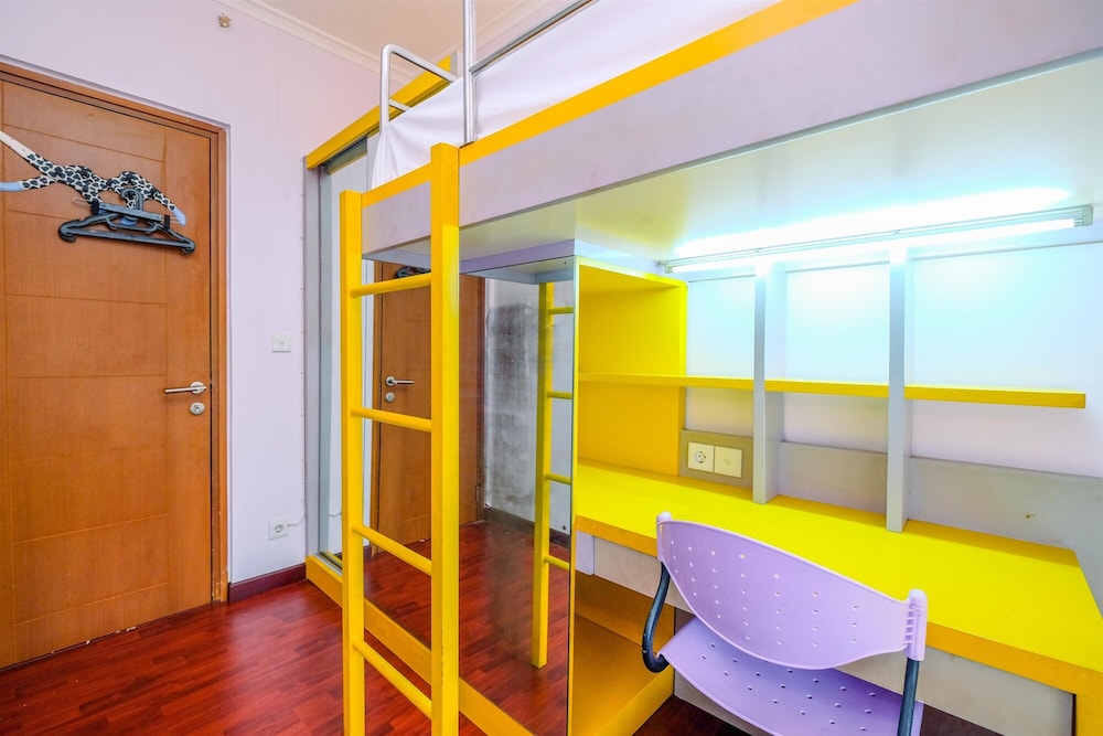 cozy and nice 2br apartment at maple park sunter