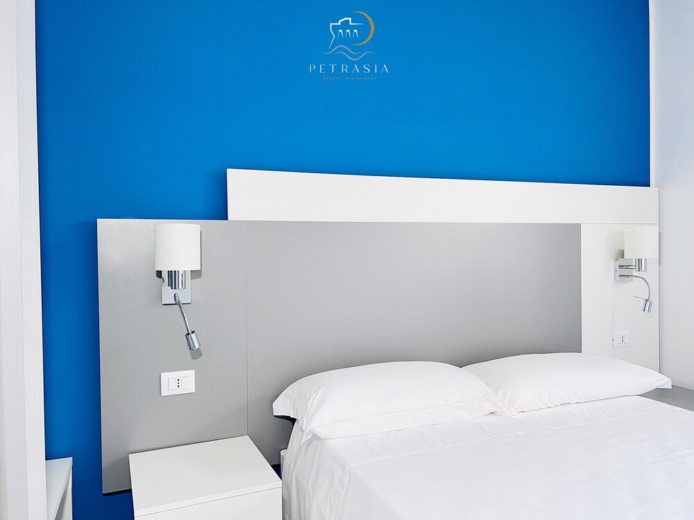 resort petrasia