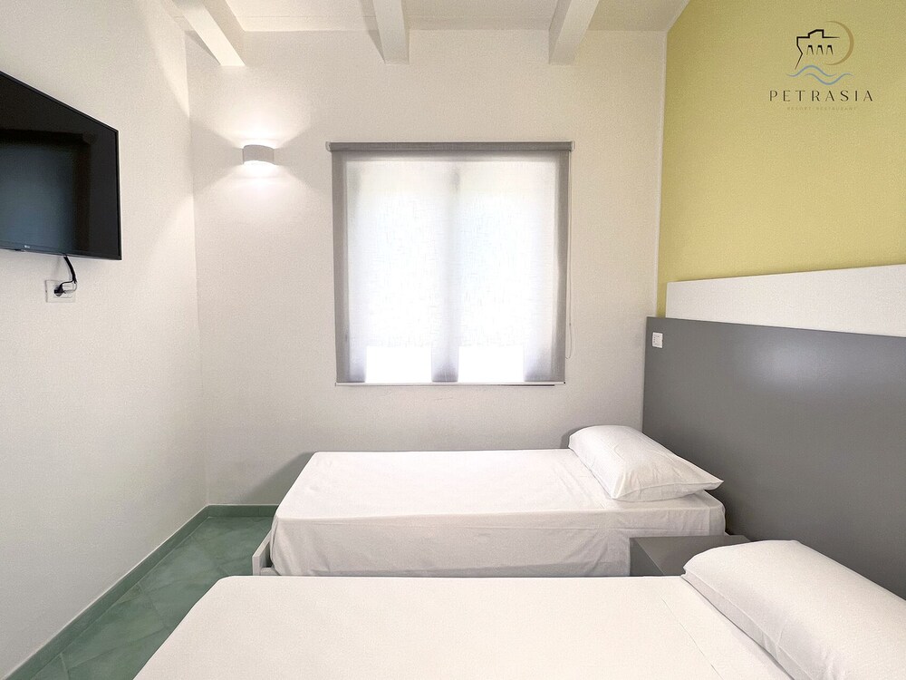 resort petrasia
