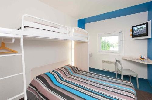 kyriad direct martigues