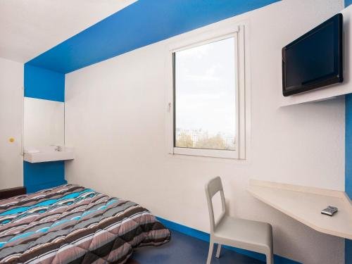 kyriad direct martigues