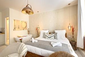 the charming luxembourg garden