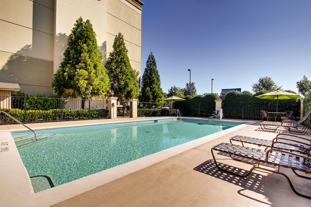holiday inn express atlanta kennesaw by ihg