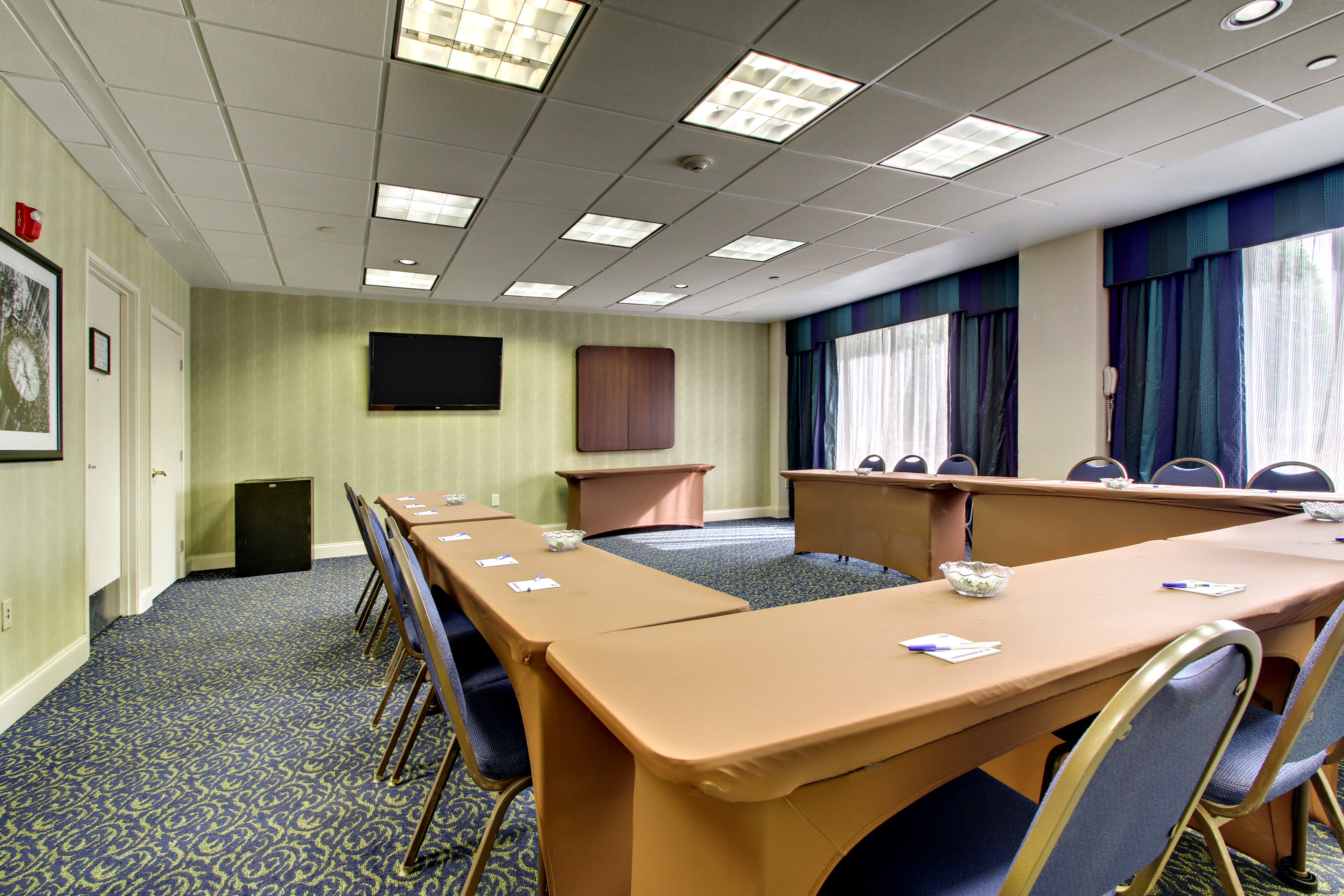 holiday inn express atlanta kennesaw by ihg