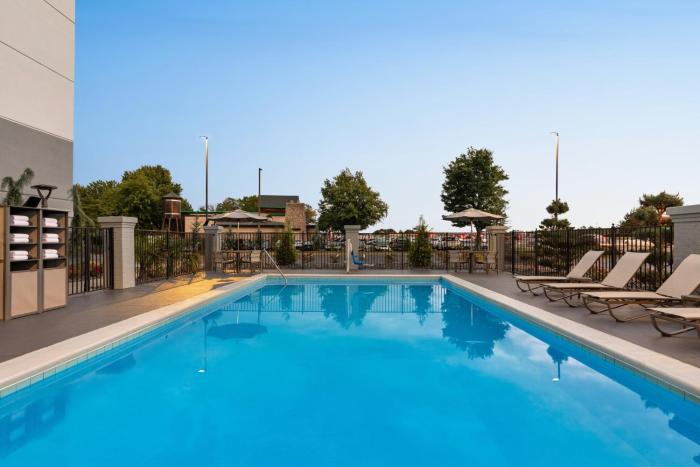 holiday inn express atlanta kennesaw by ihg