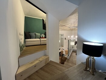 happy family apartments cairoli studio