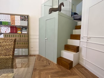 happy family apartments cairoli studio