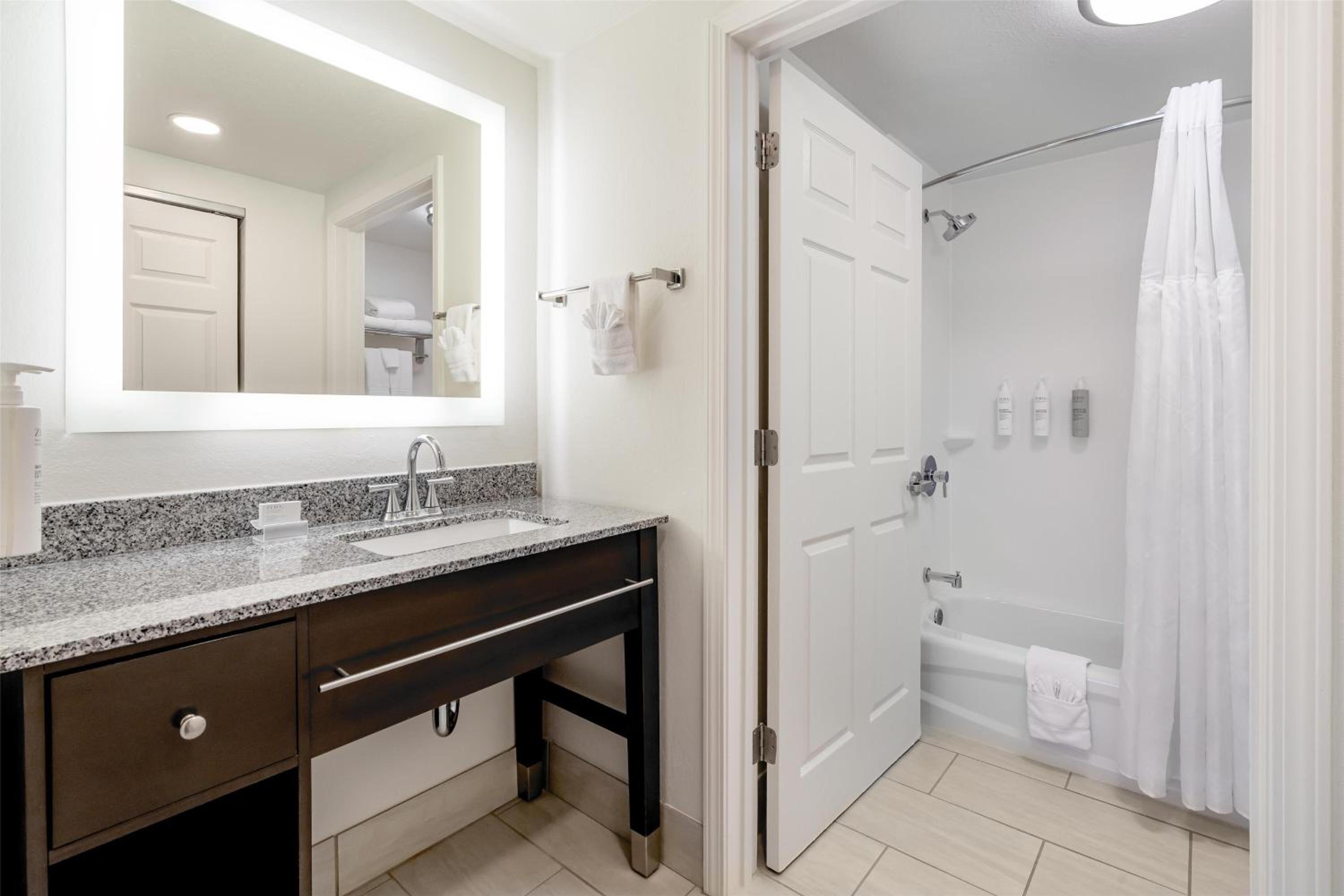 homewood suites by hilton eatontown