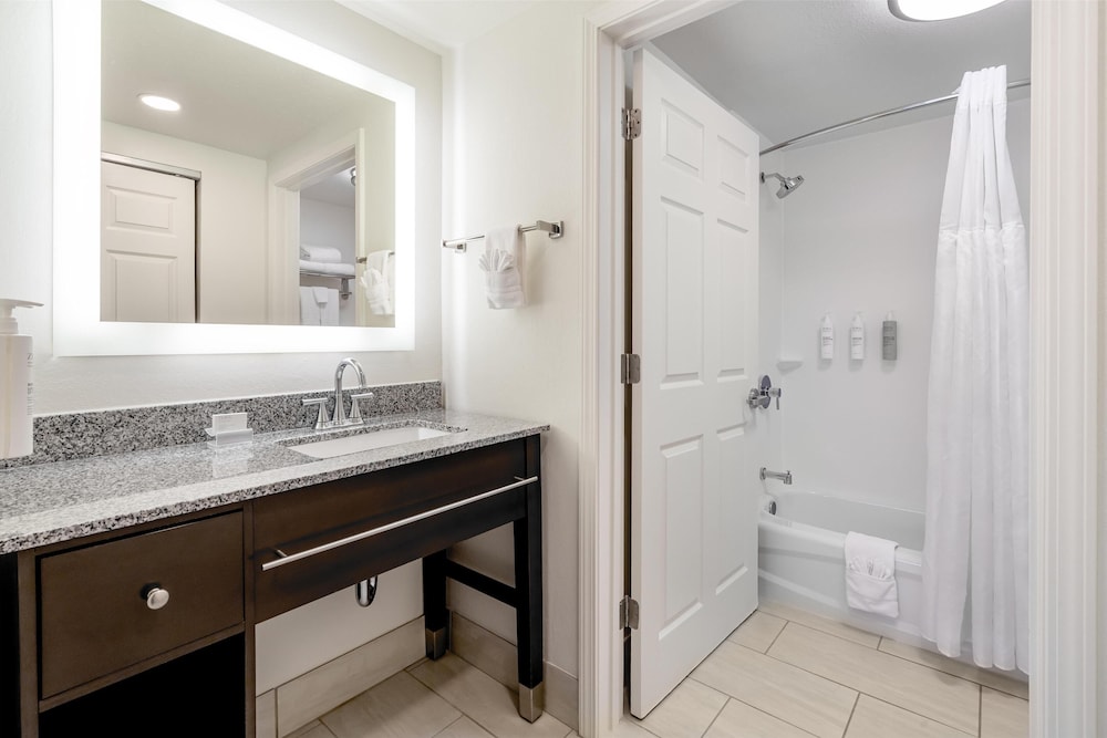 homewood suites by hilton eatontown