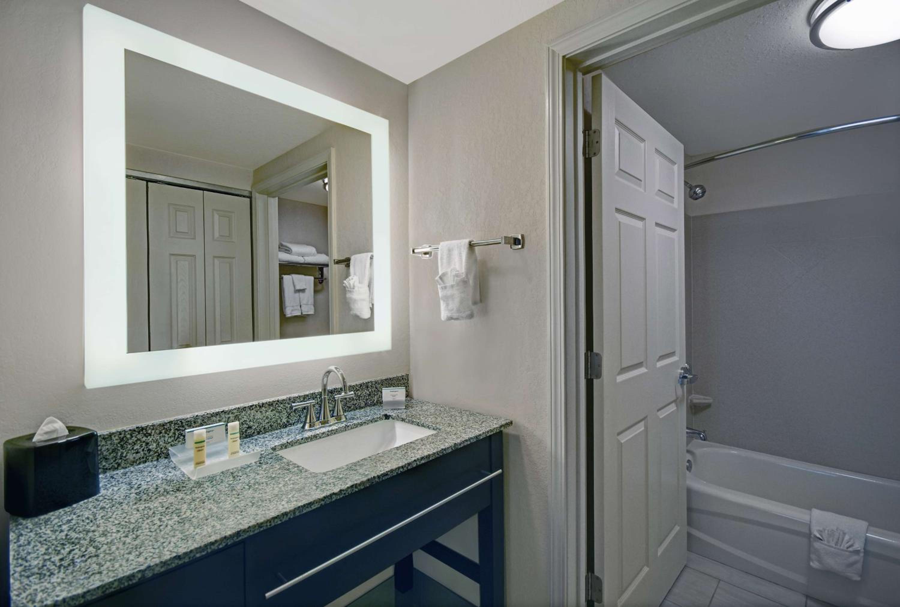 homewood suites by hilton eatontown