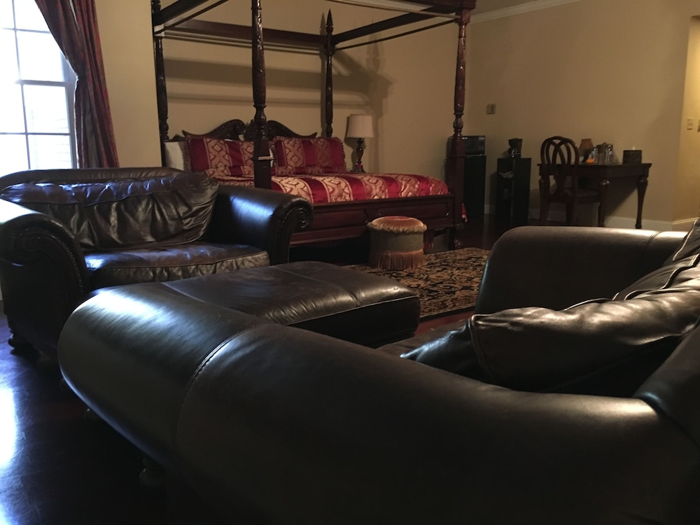 colts neck inn hotel