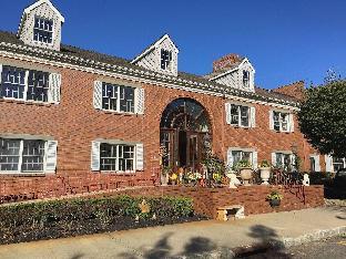 colts neck inn hotel
