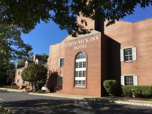 colts neck inn hotel