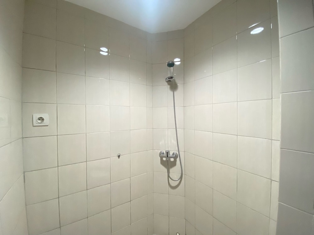 bright and relaxing 2br at mekarwangi square bandung