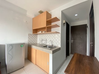 bright and relaxing 2br at mekarwangi square bandung