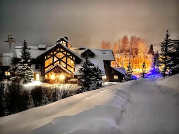 Mountain Lodge Telluride