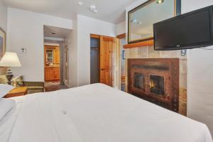mountain lodge telluride