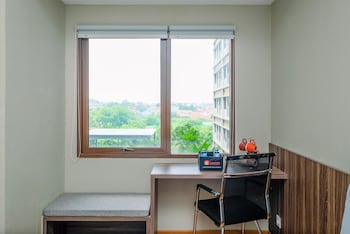 comfortable pool view studio room at gateway park lrt city bekasi apartment
