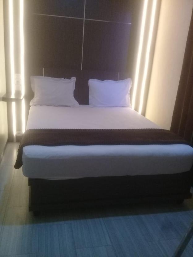 airport hotel