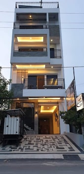 airport hotel