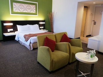 grand barakah hotel