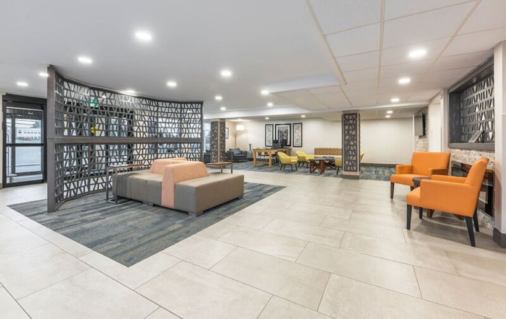 Holiday Inn Express & Suites Charlottetown By Ihg,Grand Tracadie>>Charlottetown,3 star