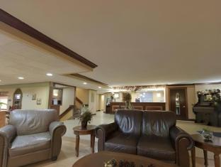 holiday inn express and suites charlottetown by ihg