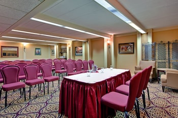 holiday inn express and suites charlottetown by ihg