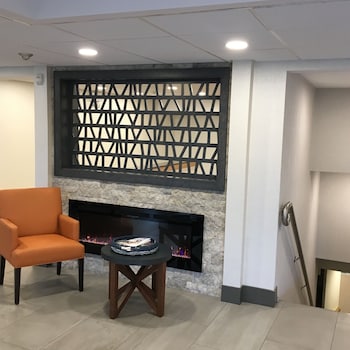 Holiday Inn Express & Suites Charlottetown By Ihg,Grand Tracadie>>Charlottetown,3 star