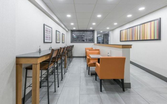 holiday inn express and suites charlottetown by ihg