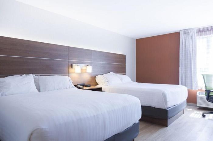 holiday inn express and suites charlottetown by ihg