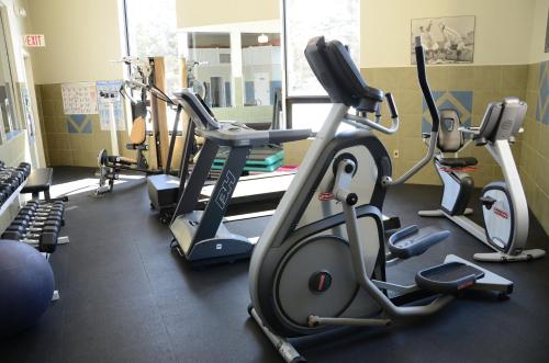 holiday inn express and suites charlottetown by ihg