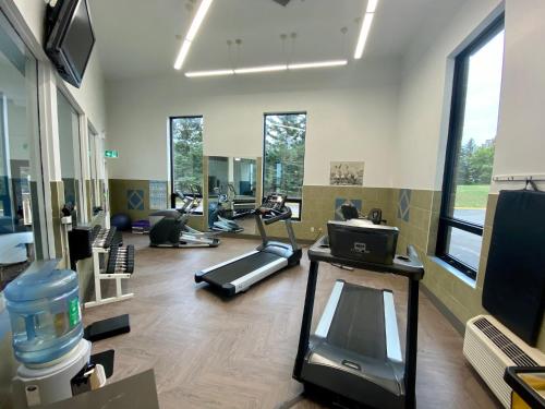 holiday inn express and suites charlottetown by ihg