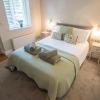 the foxes den coffee house and rooms