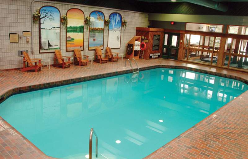Pinestone Resort & Conference Centre,Close To Downhill Skiing,4 star