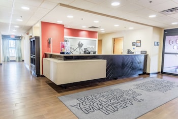 Hampton Inn Muskegon,Muskegon>>Montgomery,3 star