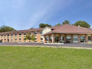 Baymont By Wyndham Muskegon,Muskegon>>Detroit,3 star
