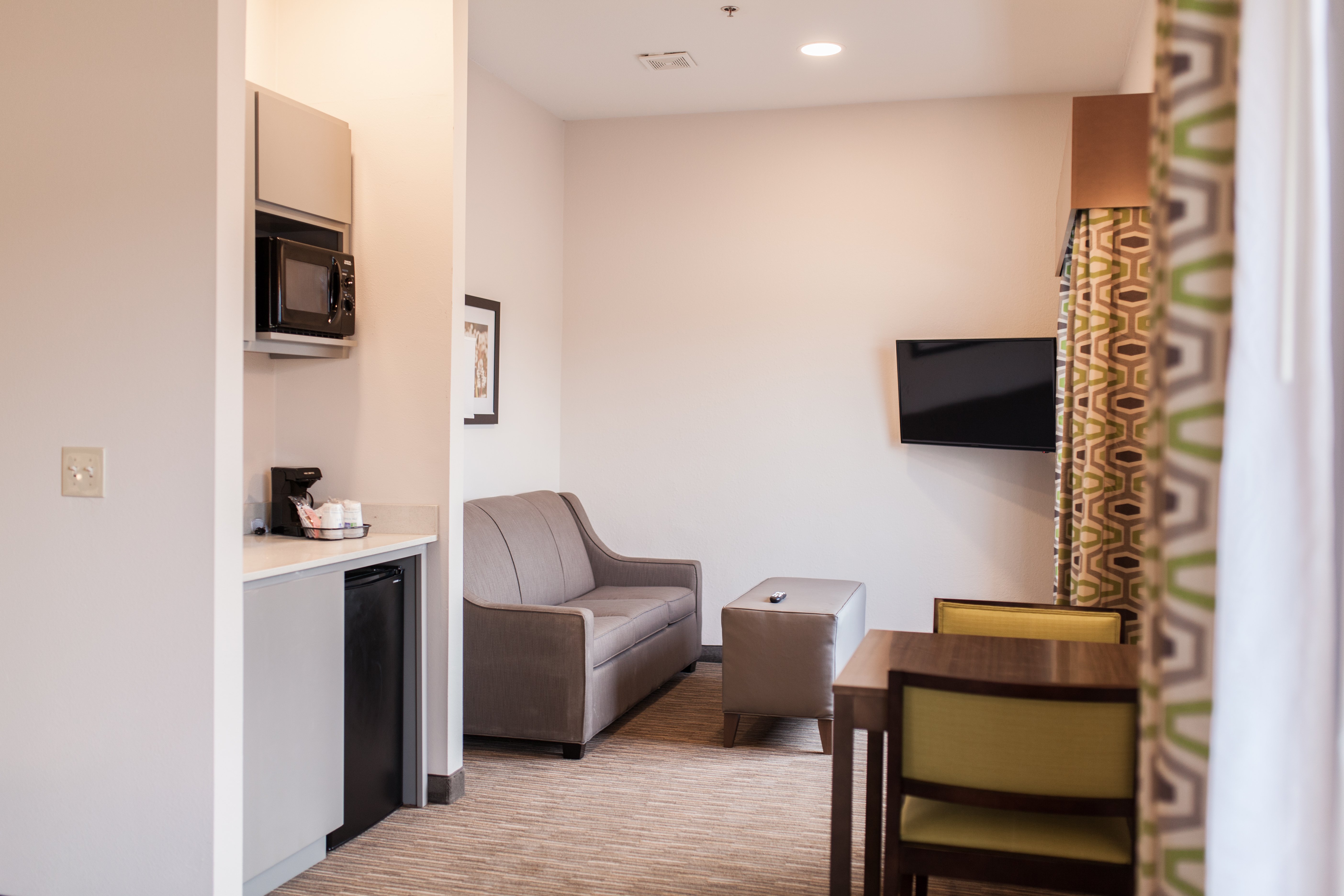holiday inn express and suites sweetwater an ihg hotel
