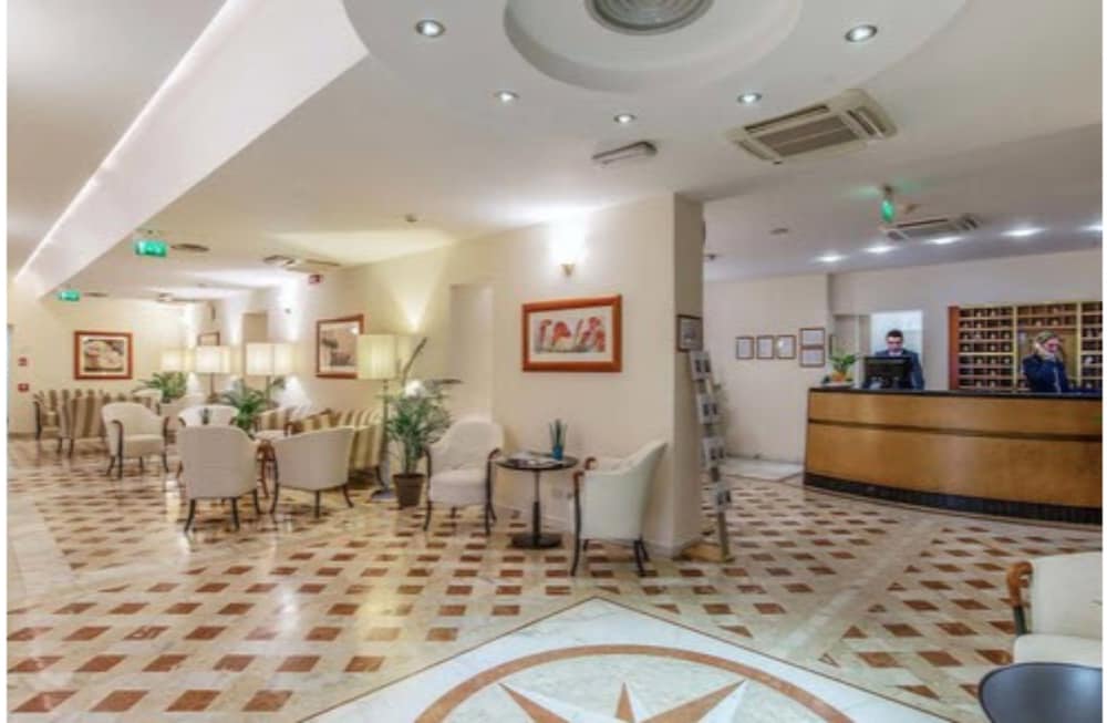 versilia palace hotel