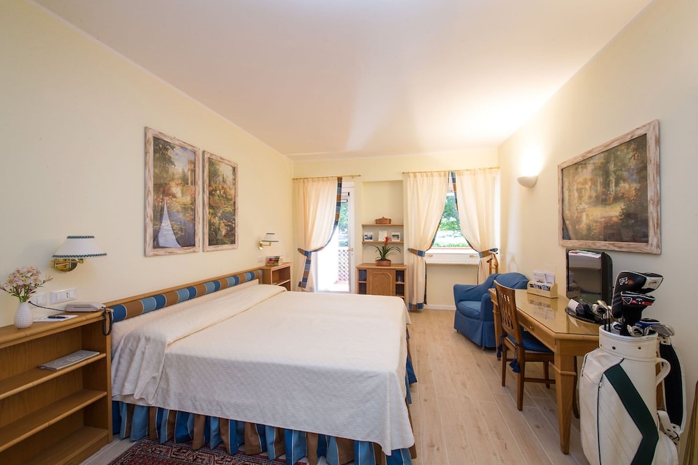 gallia palace hotel